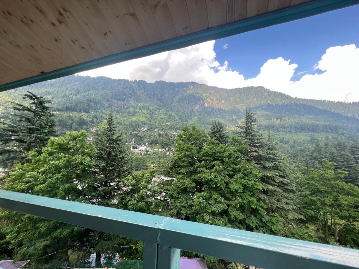 Hotel Mountain Majesty! Top-Rated Luxury Stay Amid Snowcapped Mountains With Balcony And Riverside Calm Manali  Bagian luar foto