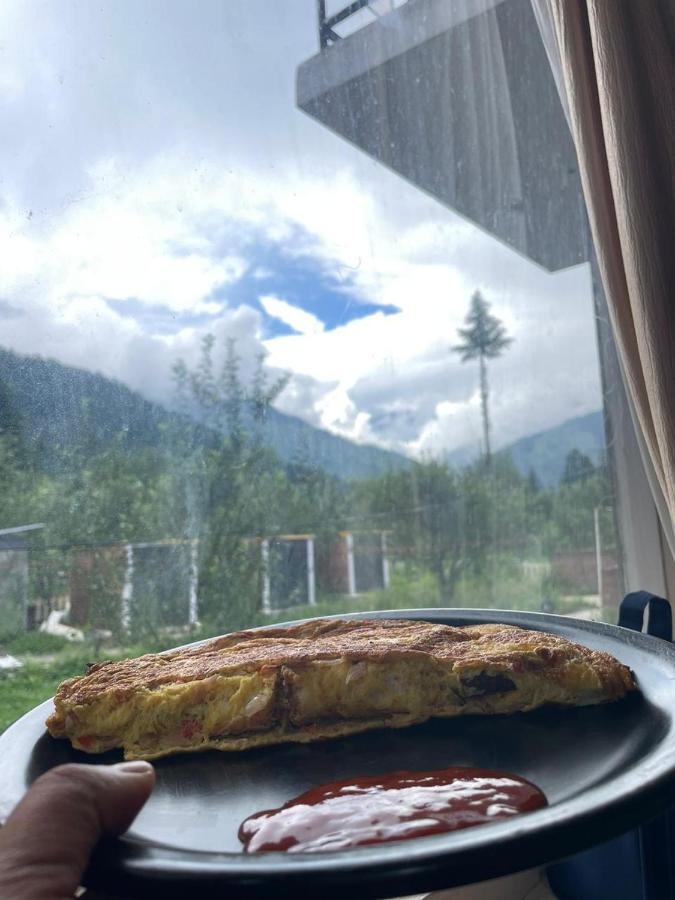 Hotel Mountain Majesty! Top-Rated Luxury Stay Amid Snowcapped Mountains With Balcony And Riverside Calm Manali  Bagian luar foto